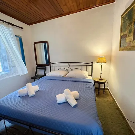 To Provetzino * Viaradika