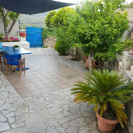 Nyaraló To Provetzino *